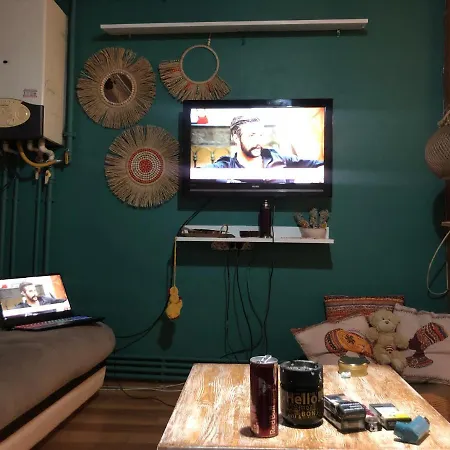 Merkezi Deniz Manzarali Ev Apartment *